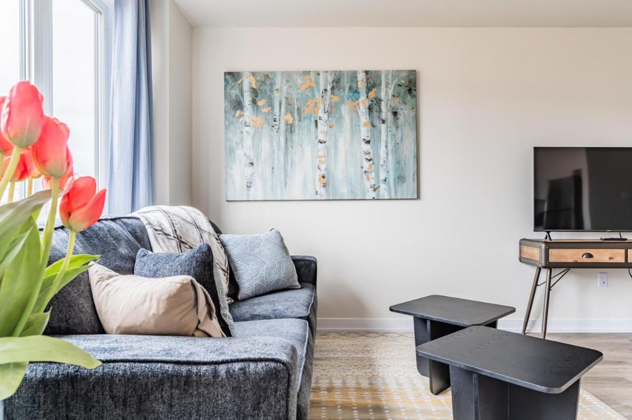 Luxury Townhouse Close To Fairview Casino In Niagara Falls Villa Buitenkant foto