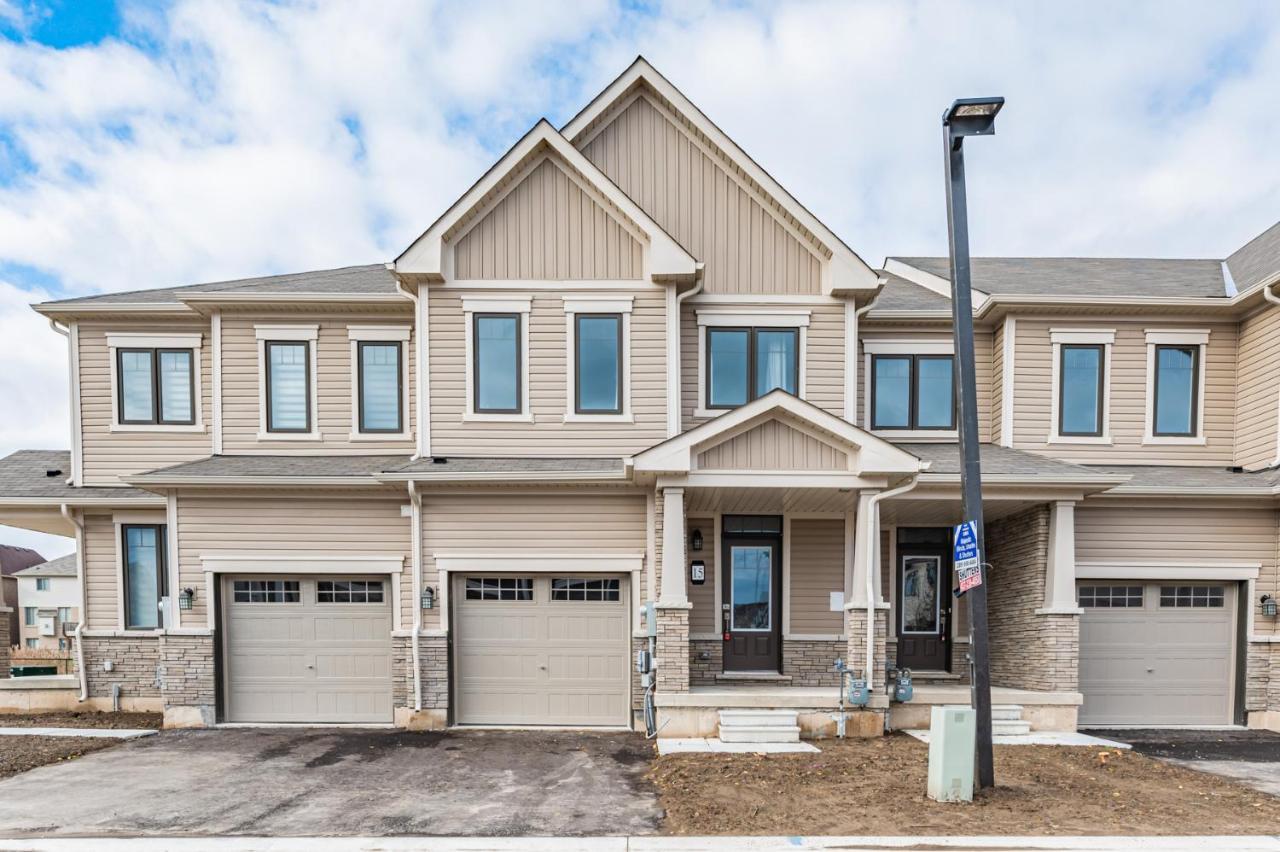 Luxury Townhouse Close To Fairview Casino In Niagara Falls Villa Buitenkant foto