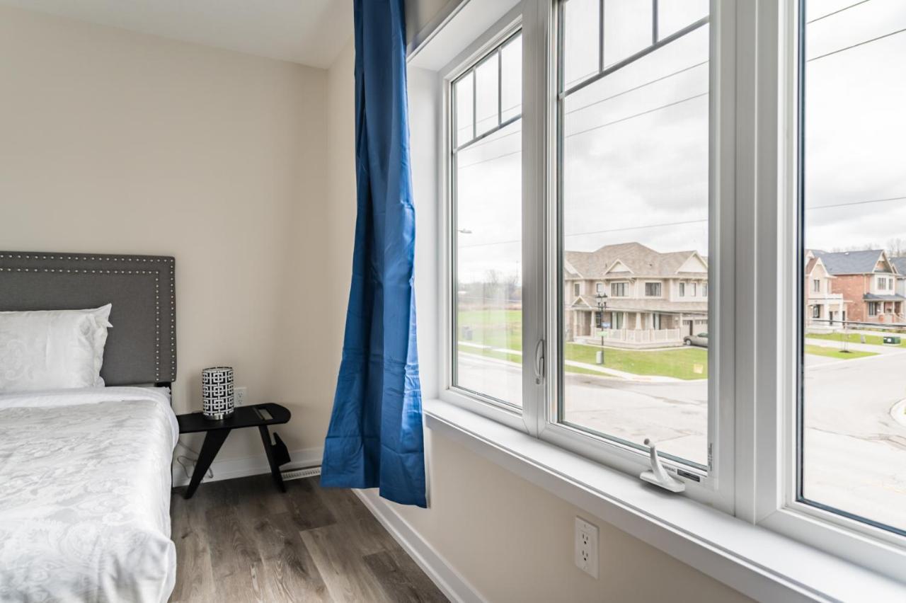 Luxury Townhouse Close To Fairview Casino In Niagara Falls Villa Buitenkant foto