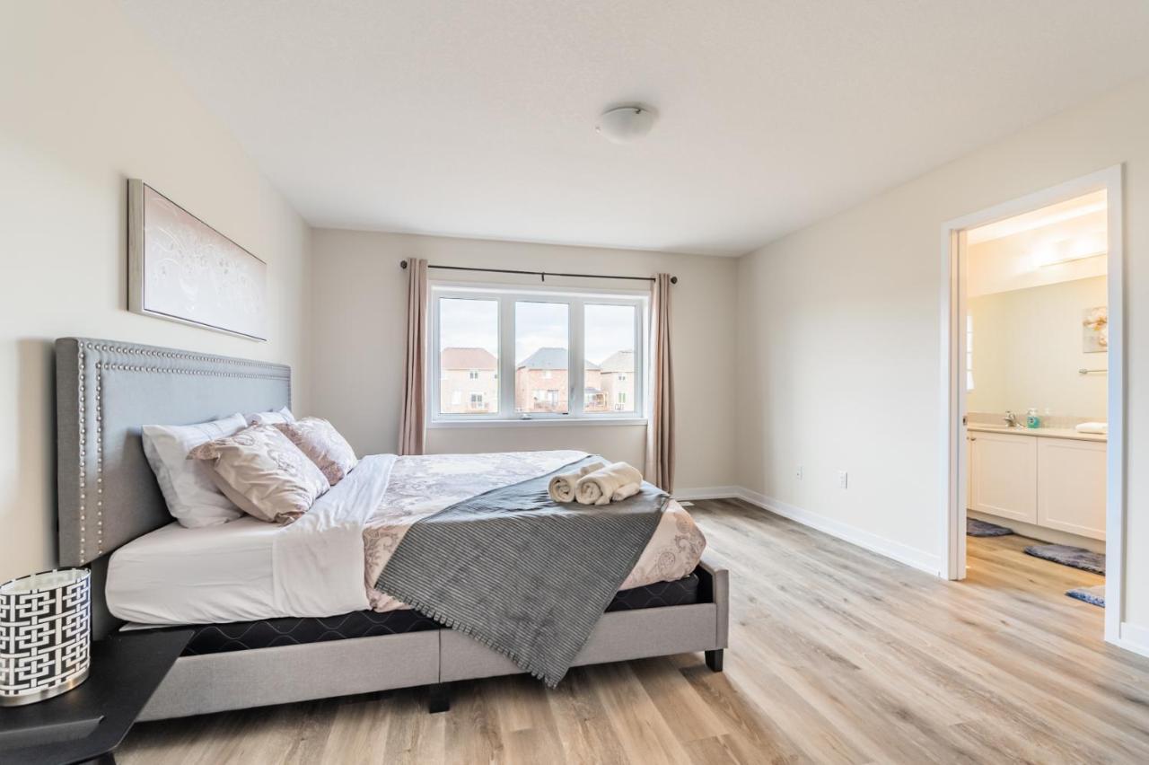 Luxury Townhouse Close To Fairview Casino In Niagara Falls Villa Buitenkant foto