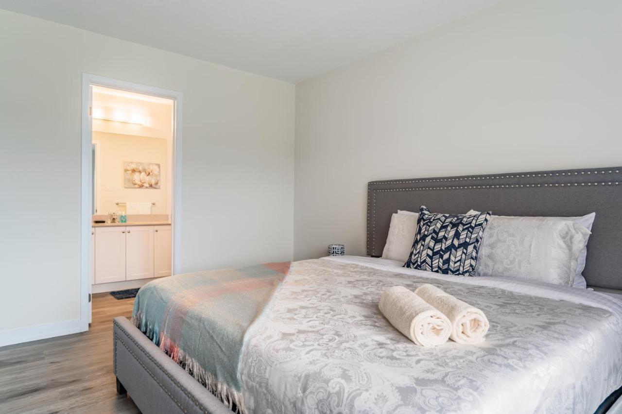 Luxury Townhouse Close To Fairview Casino In Niagara Falls Villa Buitenkant foto