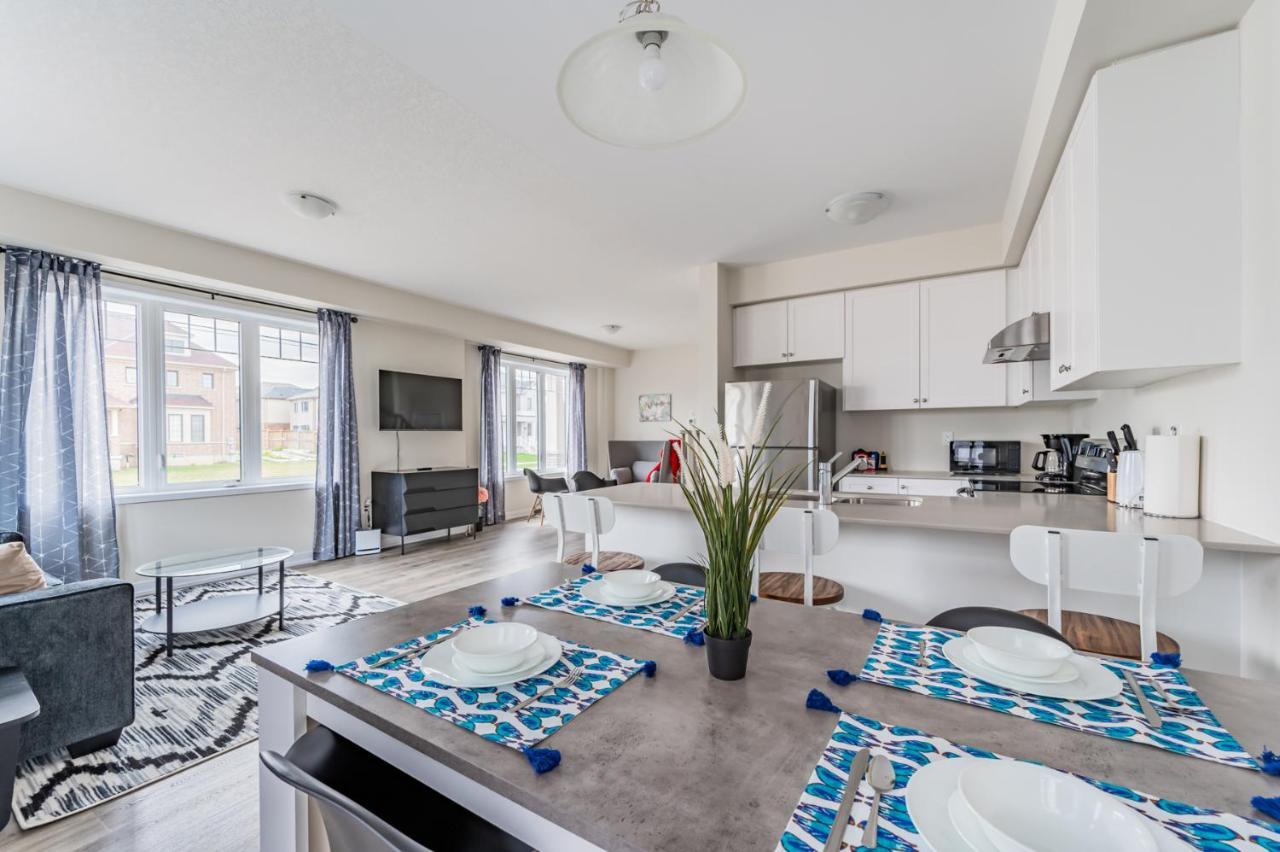 Luxury Townhouse Close To Fairview Casino In Niagara Falls Villa Buitenkant foto